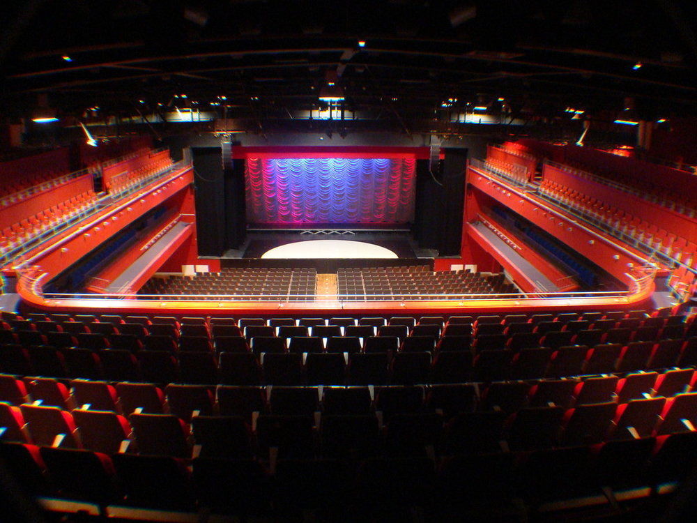 Tf Royal Hotel & Theatre 卡斯尔巴 外观 照片